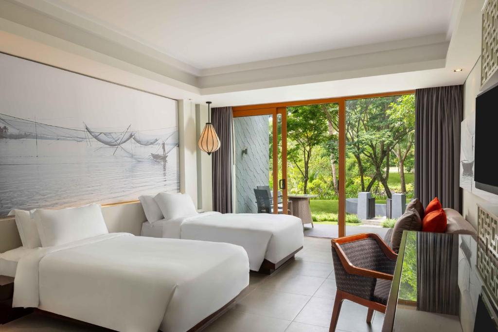 Phòng Grand 2 Giường Đơn có Ban công và Nhìn ra Vườn
