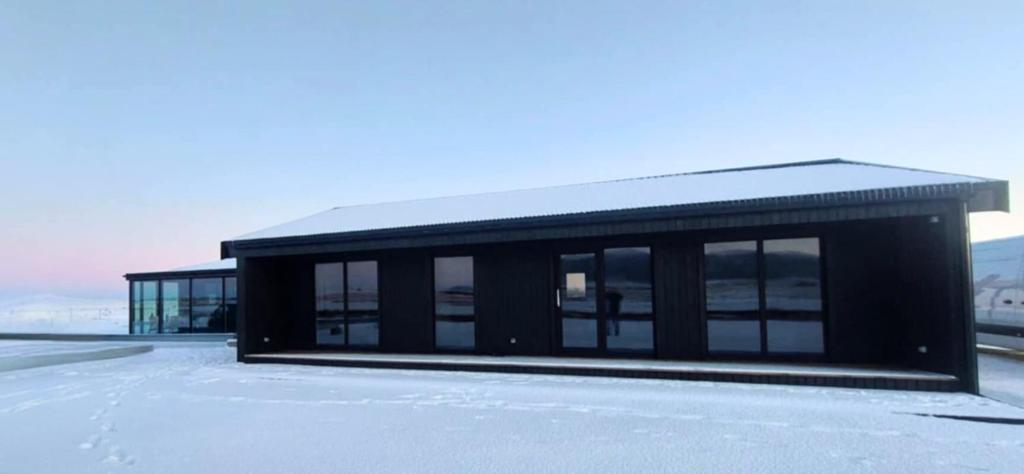 Cozy and Modern Cabins in Selfoss v zimě