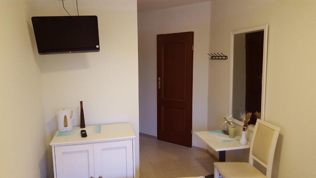 Willa Pod Basztą Restauracja&Wellness - 13