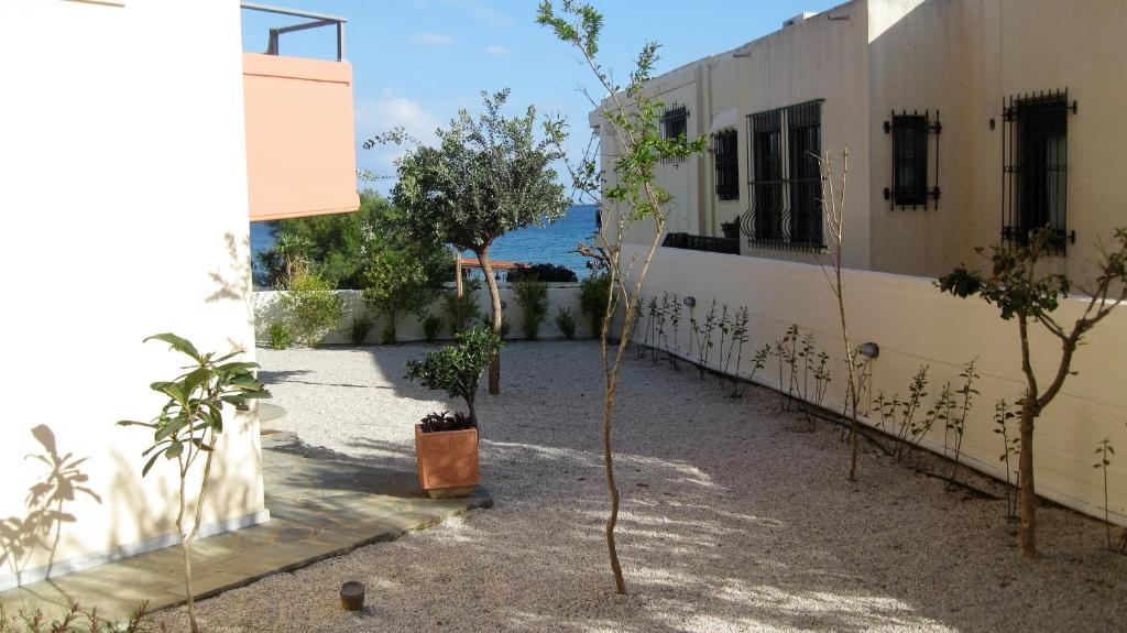 Iolkos Hotel Apartments - 4