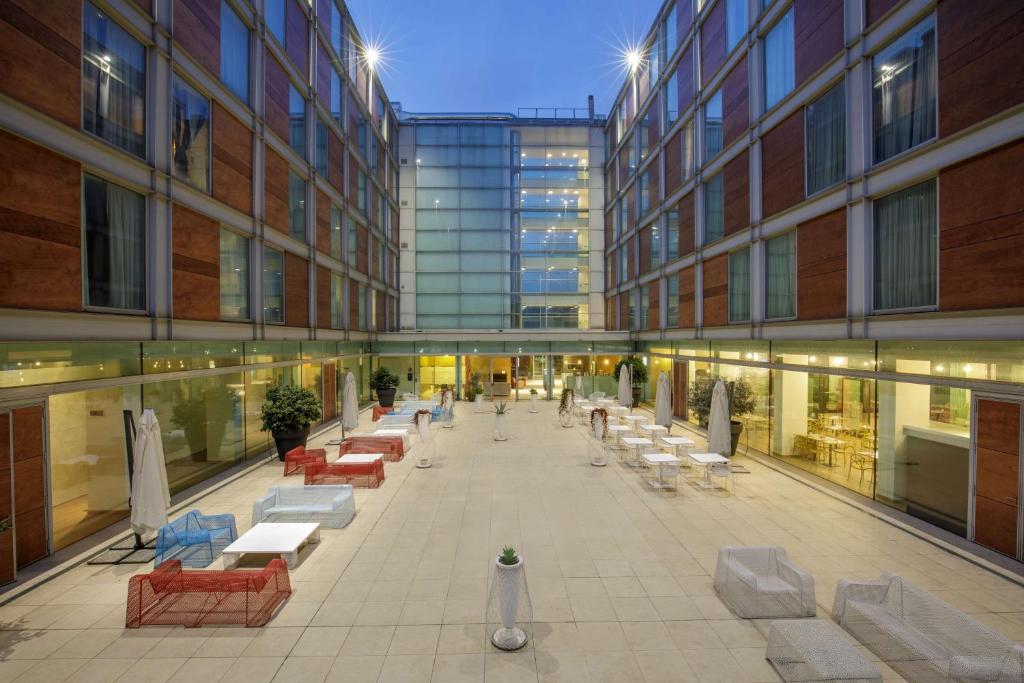 DoubleTree By Hilton Milan - Resim 7