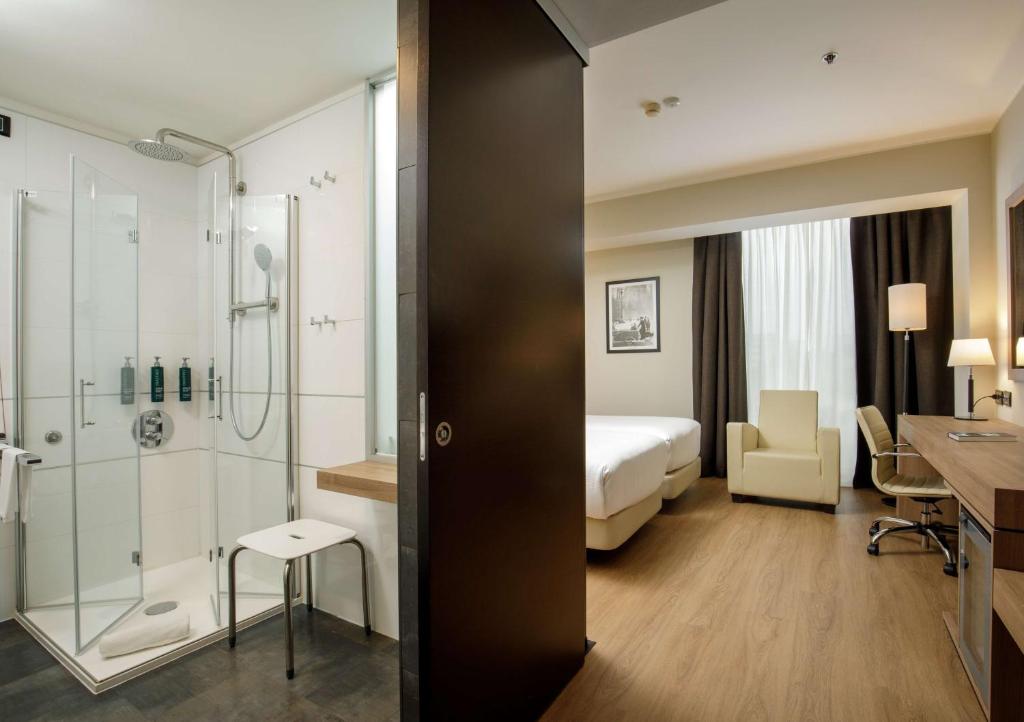 Koupelna v ubytování DoubleTree By Hilton Milan