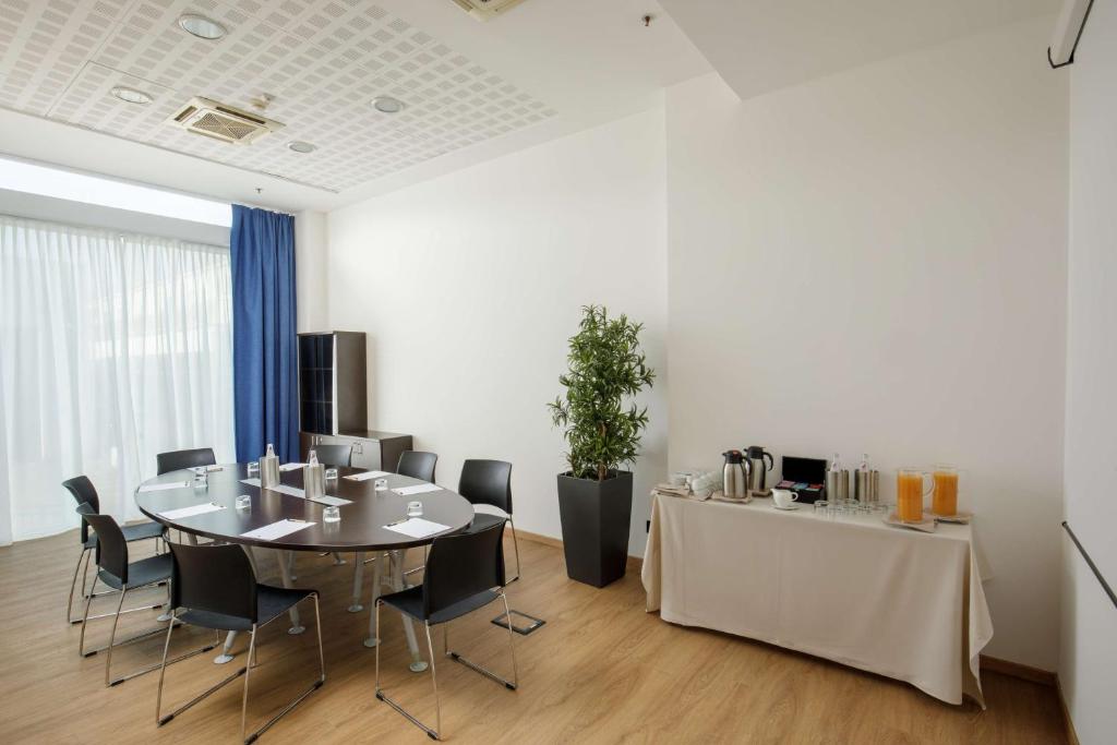 DoubleTree By Hilton Milan - Resim 38