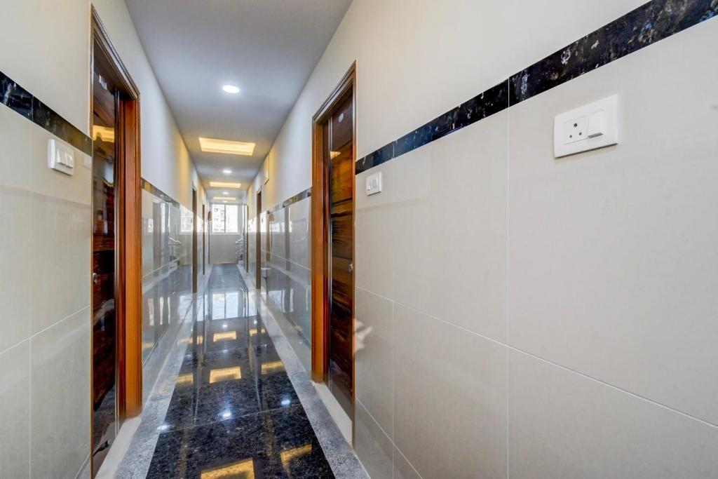 Fotografie z fotogalerie ubytování Super Townhouse Lanco Hills Gachibowli v destinaci Gachibowli