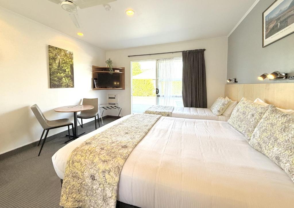 ASURE Fountain Resort Motel - Resim 2