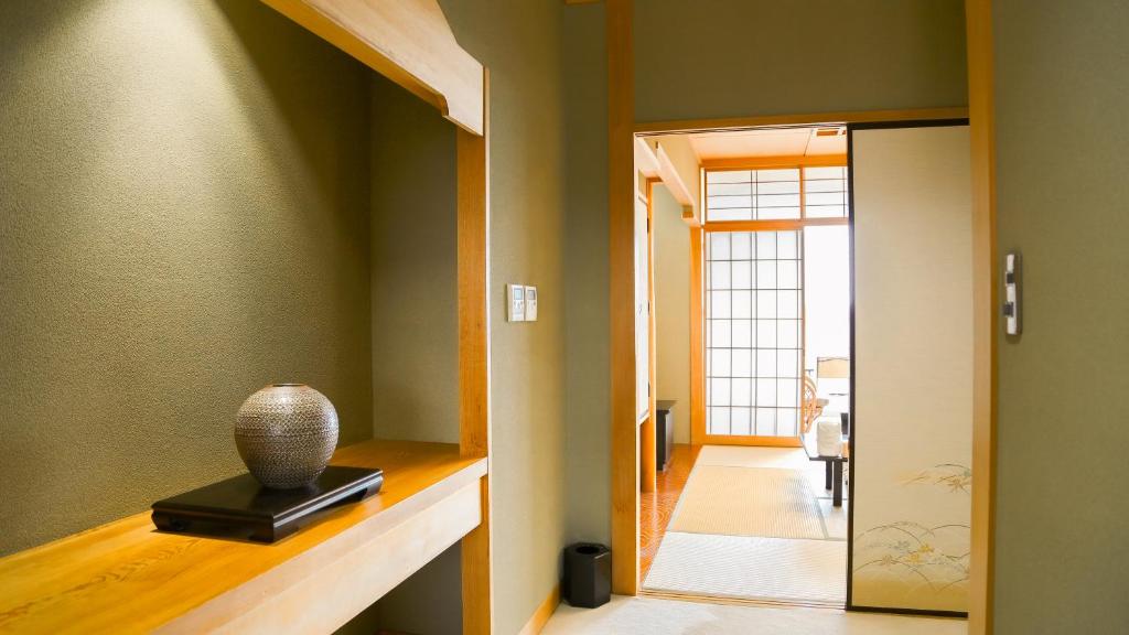 Gambar di galeri bagi 錦月-熱海山莊 di Atami