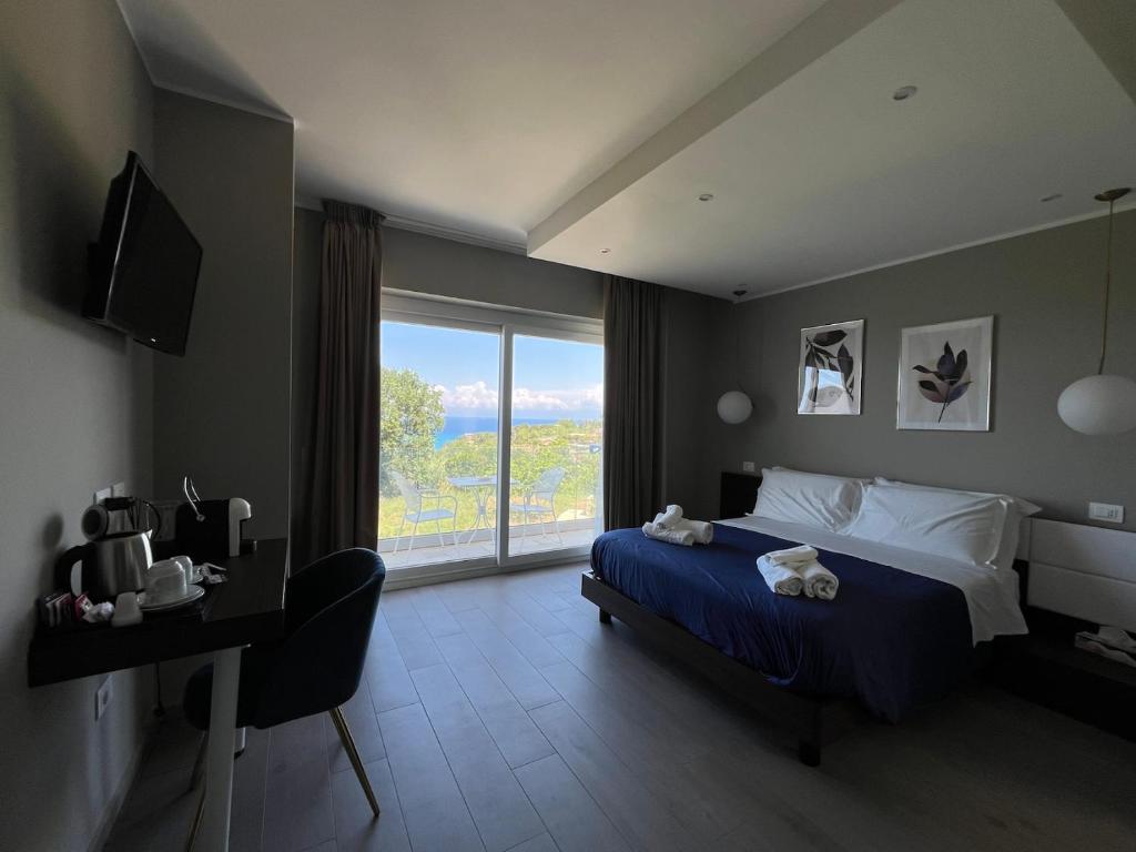 Aurantia - Mediterranean Tale - Doppelzimmer Mit Balkon Und Meerblick