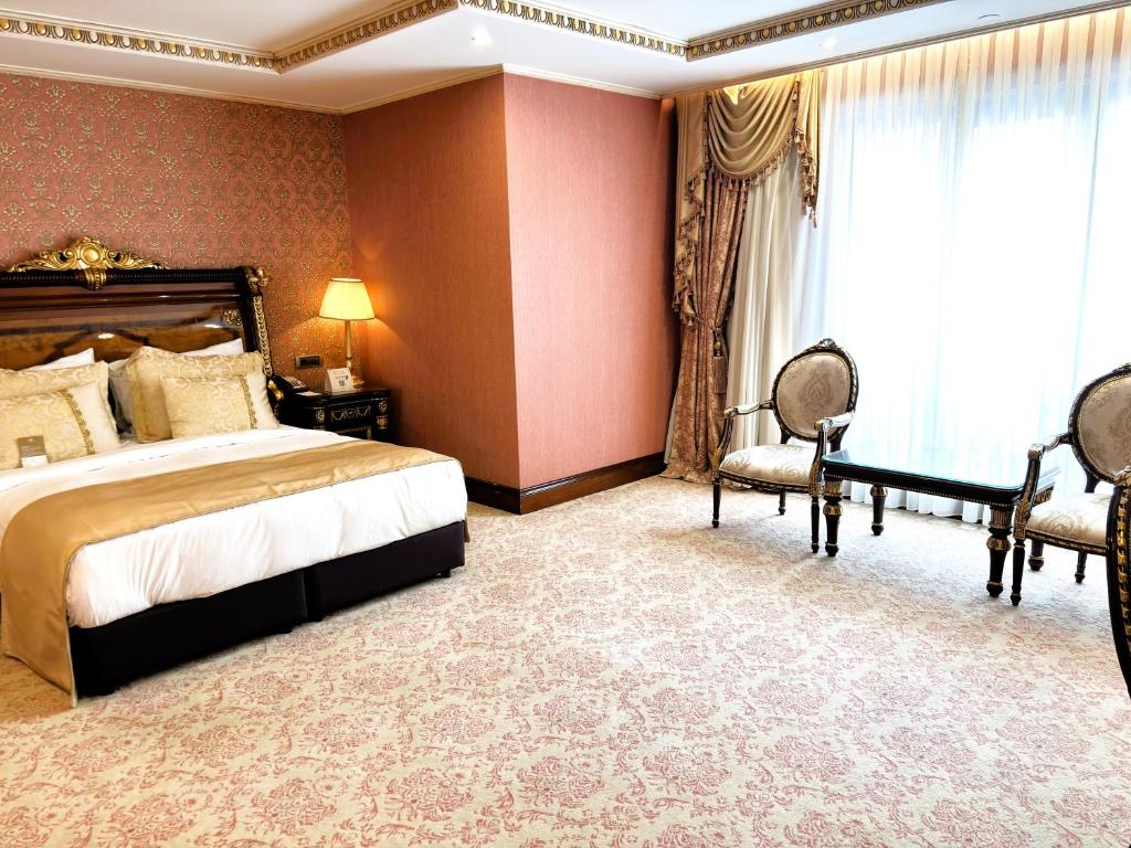 Postel nebo postele na pokoji v ubytování Ottoman's Life Hotel Deluxe