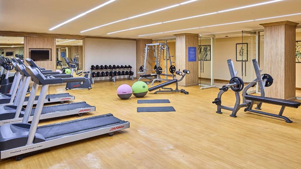 Fitness centrum a/nebo fitness zařízení v ubytování Twin Lakes Hotel near Tagaytay