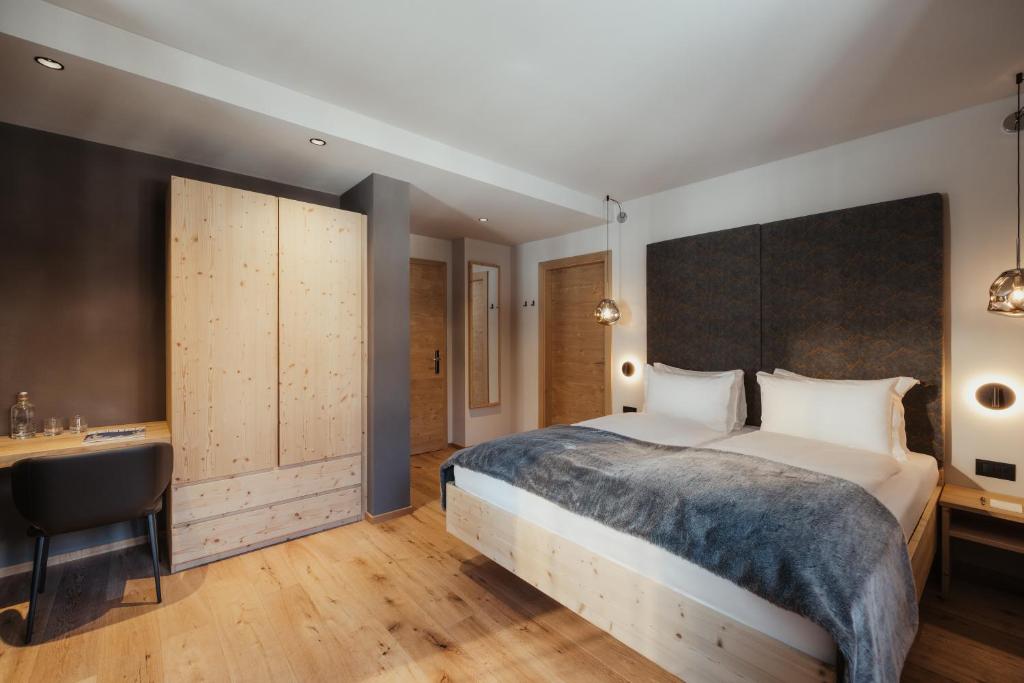 Hotel Tofana Cortina - Standard Double Room