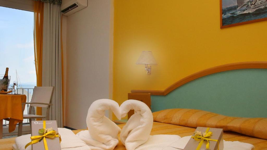 Uma área de estar em Hotel Solemare Beach & Beauty SPA