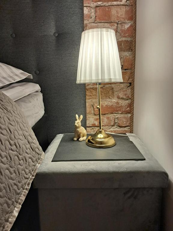 Postel nebo postele na pokoji v ubytování Crystal apartment