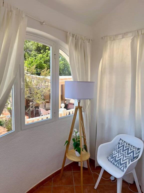 Zdjęcie z galerii obiektu Relaxdiversión en Villa Piscina bbq y cocina ext w mieście Calpe