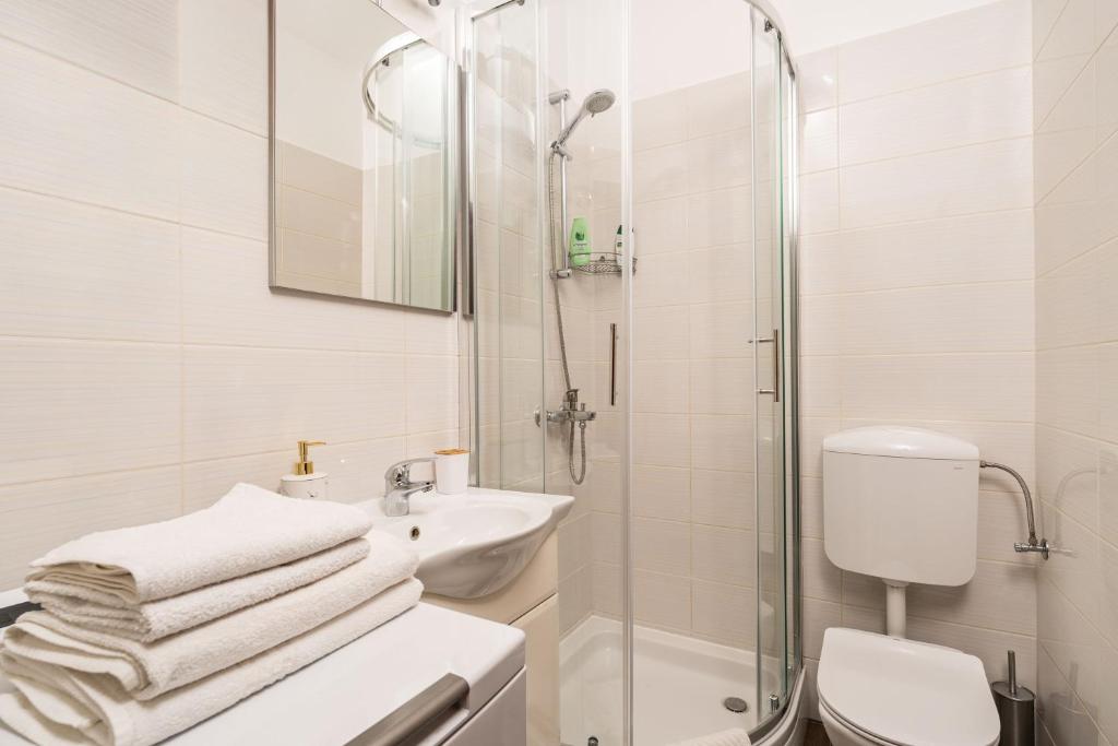 Apartment Family Tokic - 5