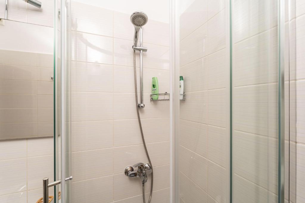 Apartment Family Tokic - 17