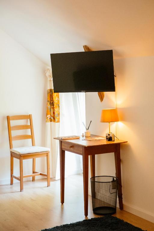 La Borgnardais - chambres étape tout équipées - Deluxe Double Room With Extra Bed