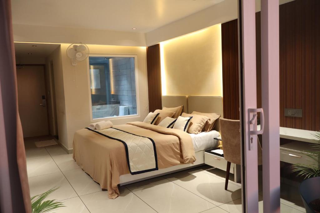 Super Deluxe Room