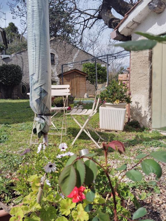 Zahrada ubytování LA QUERCIA SUITES - taverna nel borgo medievale