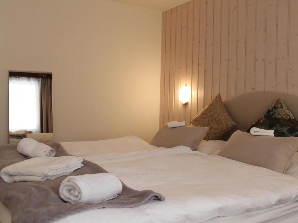 Postel nebo postele na pokoji v ubytování Apartment Cabane 8 by Interhome