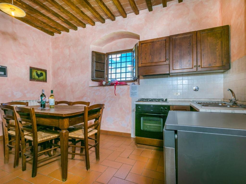 Kuchyň nebo kuchyňský kout v ubytování Apartment La Loggia by Interhome