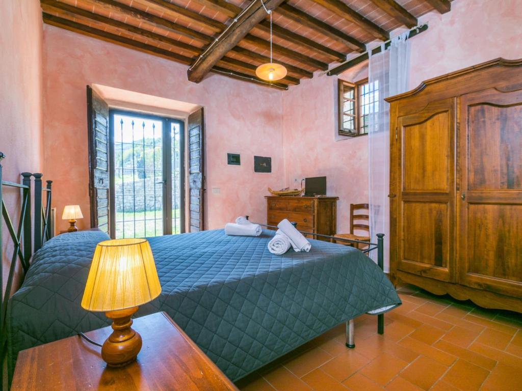 Postel nebo postele na pokoji v ubytování Apartment La Loggia by Interhome