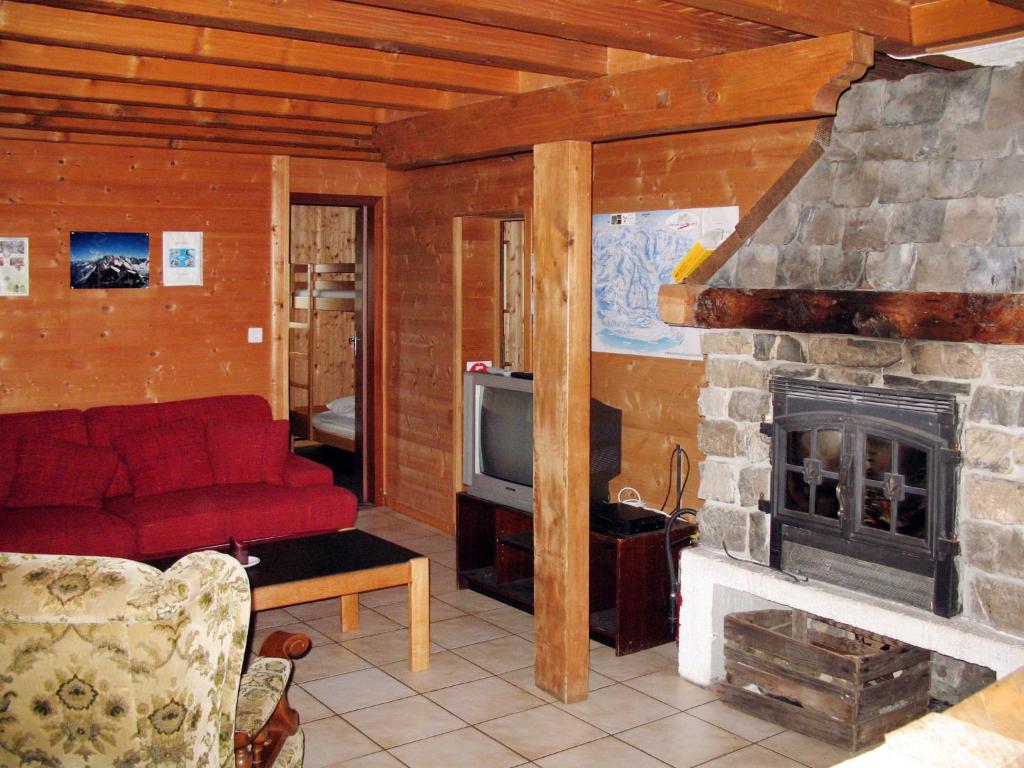 Posezení v ubytování Apartment Chalet Anthamatten-1 by Interhome