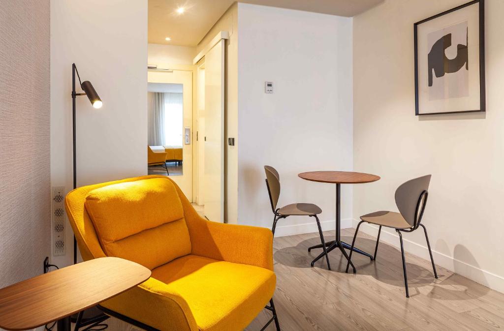 Posezení v ubytování Suites Viena Plaza de España