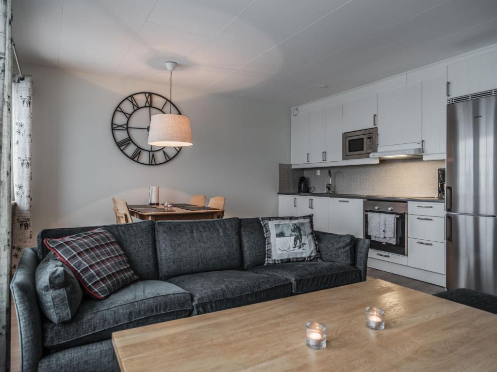 Kuchyň nebo kuchyňský kout v ubytování Apartment Trillevallen 1 by Interhome