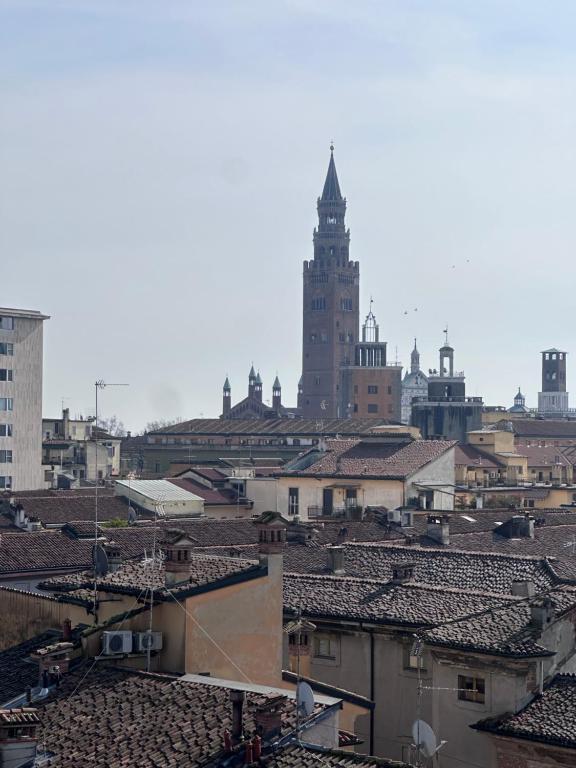 Nespecifikovaný výhled na destinaci Cremona nebo výhled na město při pohledu z ubytování v soukromí