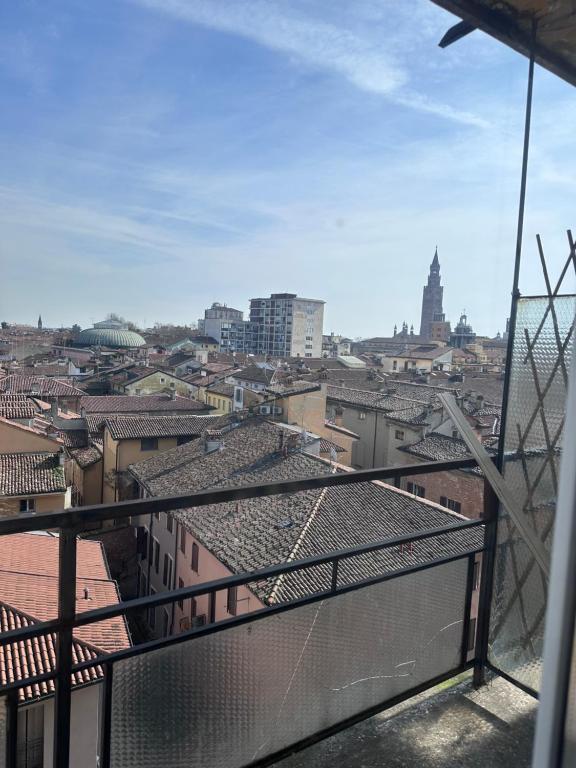 Nespecifikovaný výhled na destinaci Cremona nebo výhled na město při pohledu z ubytování v soukromí