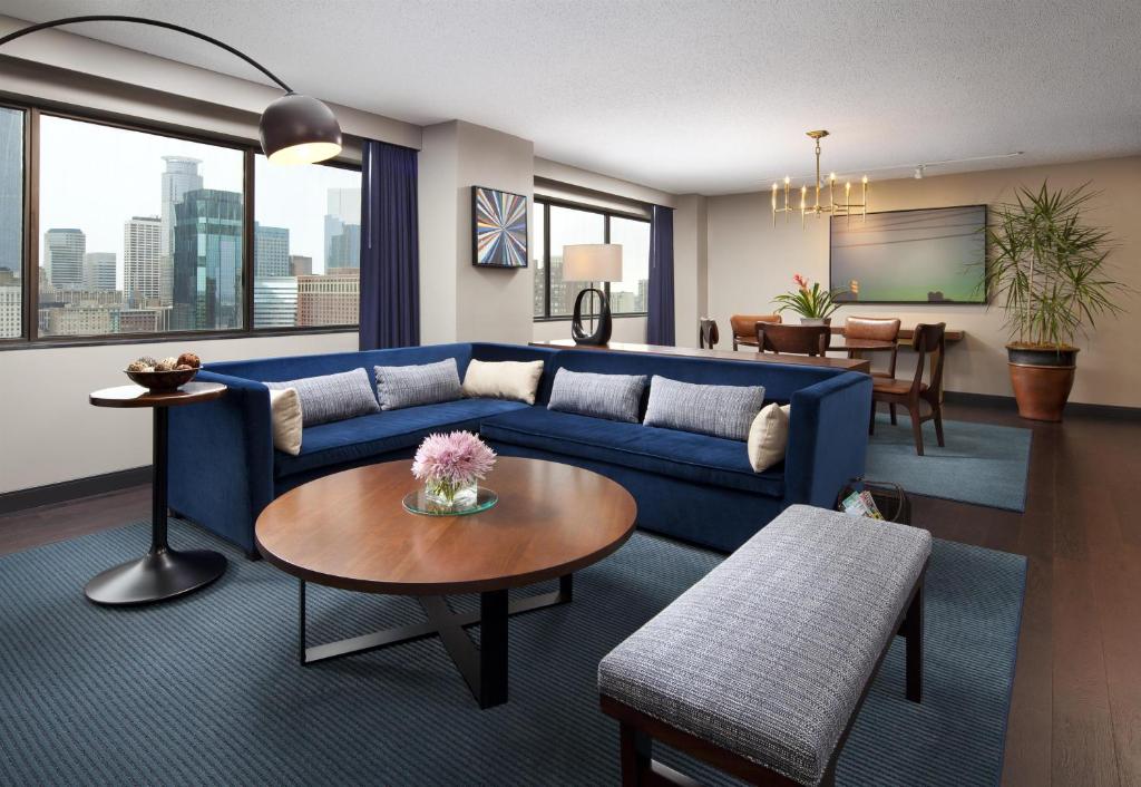Hyatt Regency Minneapolis - Suite VIP