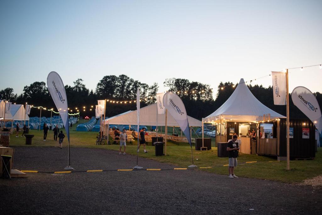 Fotografie z fotogalerie ubytování GPtents Camping at Brno Circuit v destinaci Brno