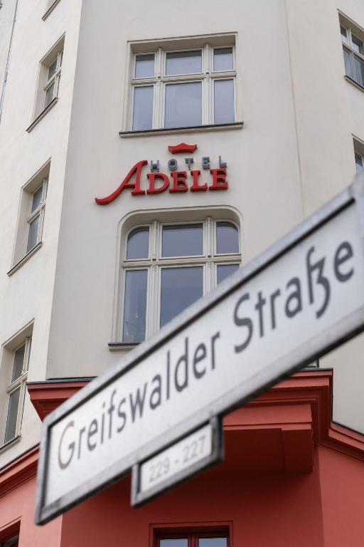 Certifikát, hodnocení, plakát nebo jiný dokument vystavený v ubytování Hotel Adele am Alex