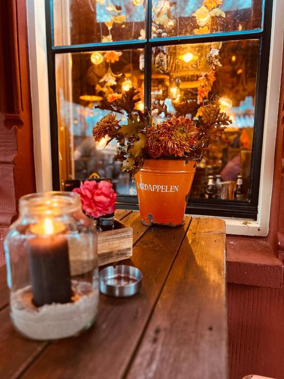 Fotografie z fotogalerie ubytování Slapen bij Café de Concurrent v destinaci Vlissingen