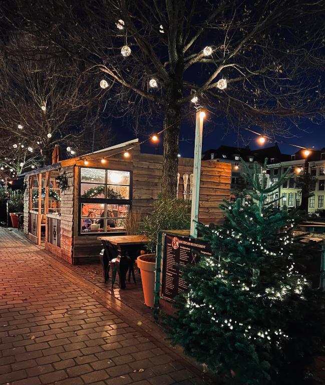 Restaurace v ubytování Slapen bij Café de Concurrent