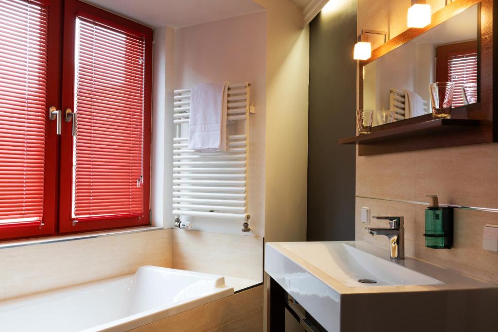 Hotel Adele am Alex - Resim 19