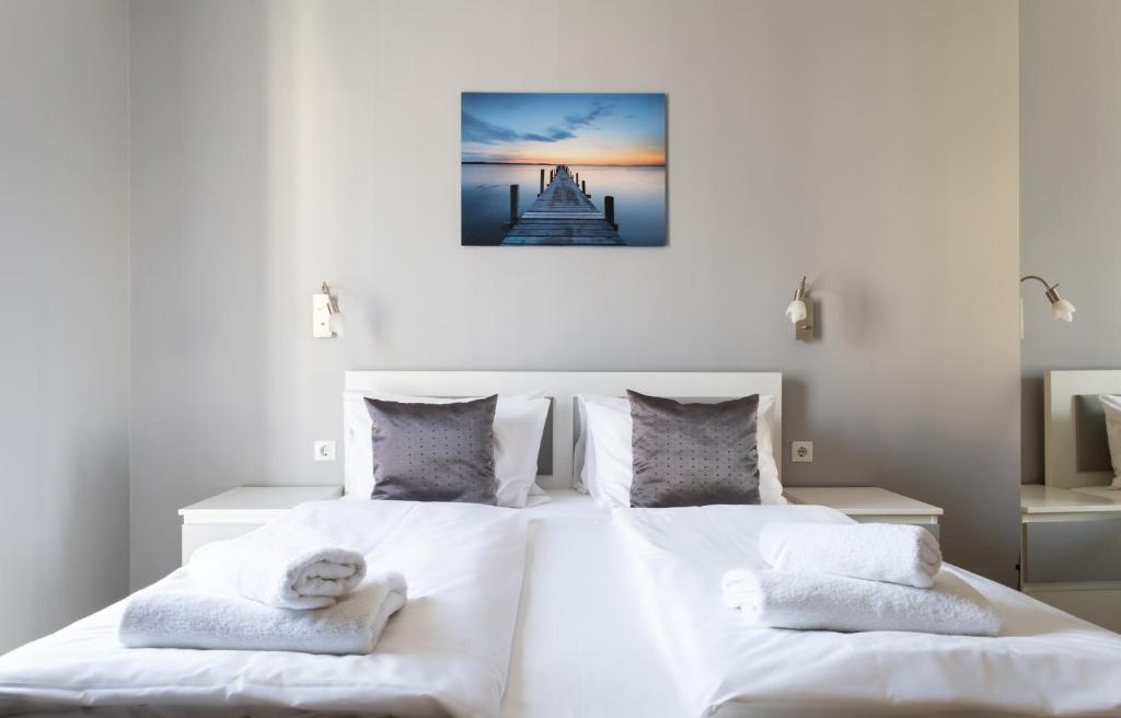 Postel nebo postele na pokoji v ubytování Di Verdi Imperial Hotel