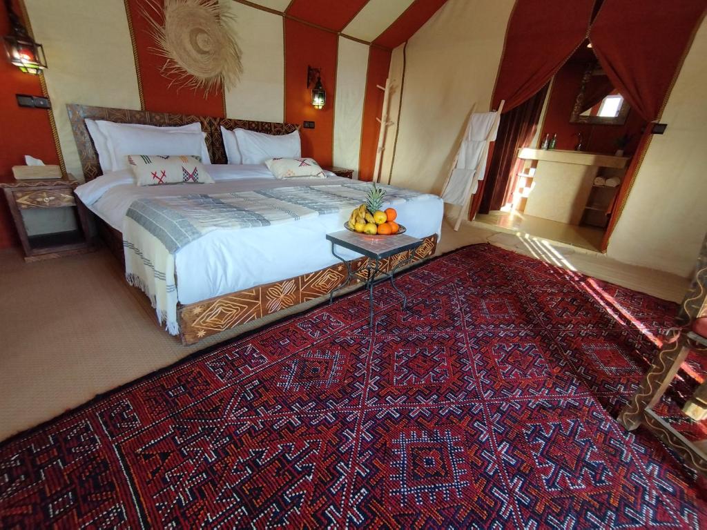 Postel nebo postele na pokoji v ubytování Alwan Luxury Camp