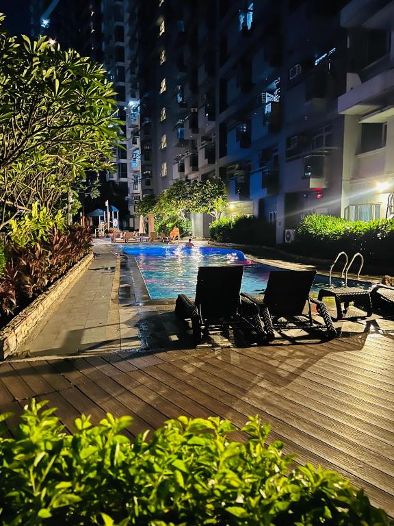 Bazén v ubytování Casa Tagpuan at Manhattan Heights nebo v jeho okolí