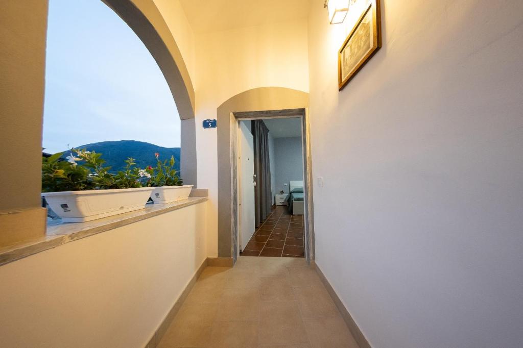 AFFITTACAMERE al CASTELLO AIROLA BN - Habitación Triple Con Vistas A La Ciudad