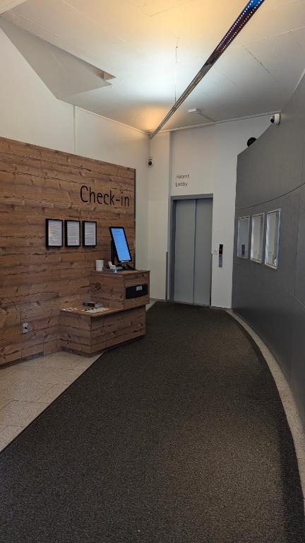 Vstupní hala nebo recepce v ubytování Ambassador Self Check-in Hotel