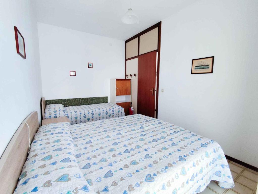 Posteľ alebo postele v izbe v ubytovaní Apartment in Lido di Jesolo 25174