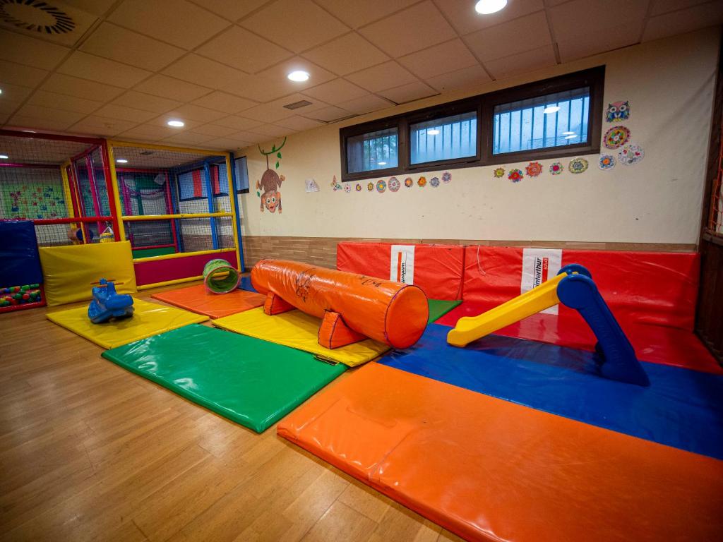 Dětský klub v ubytování Hotel Romànic
