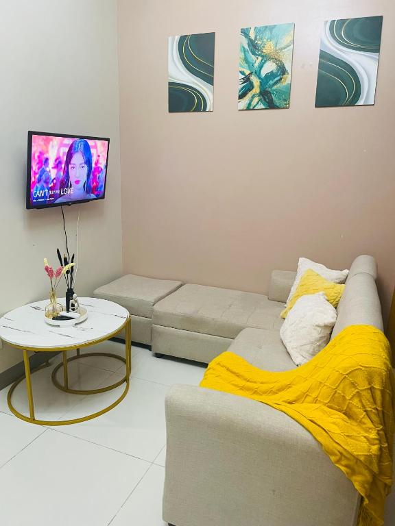 BGC One Uptown Residences Images