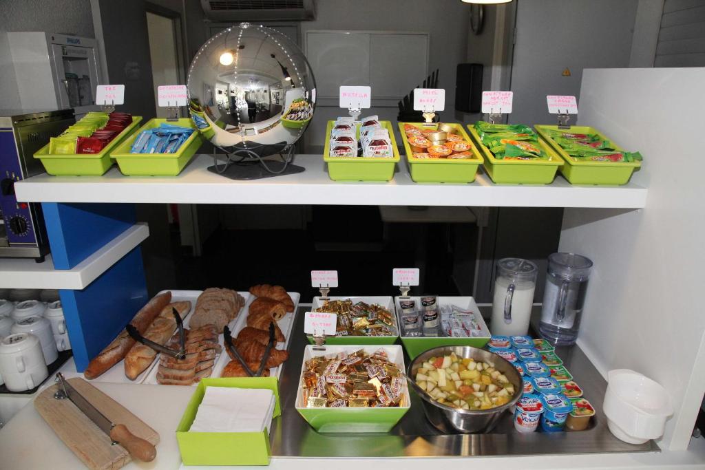 Hotel Ibis Budget Nice Palais Nikaia - Resim 39