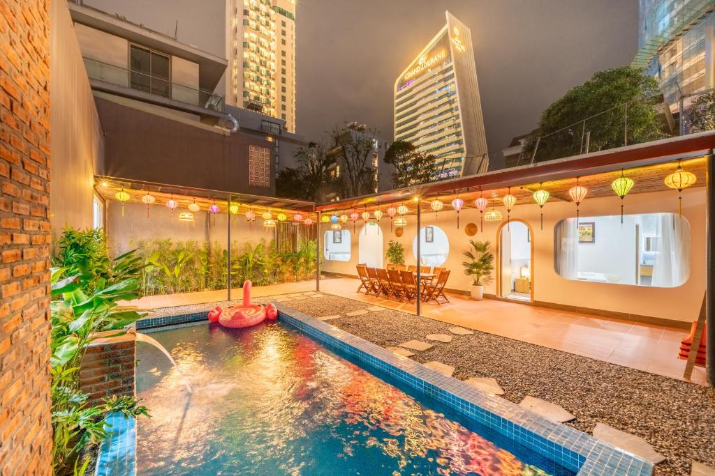 Bazén v ubytování 5min Walk MyKhe Private Pool Villa nebo v jeho okolí