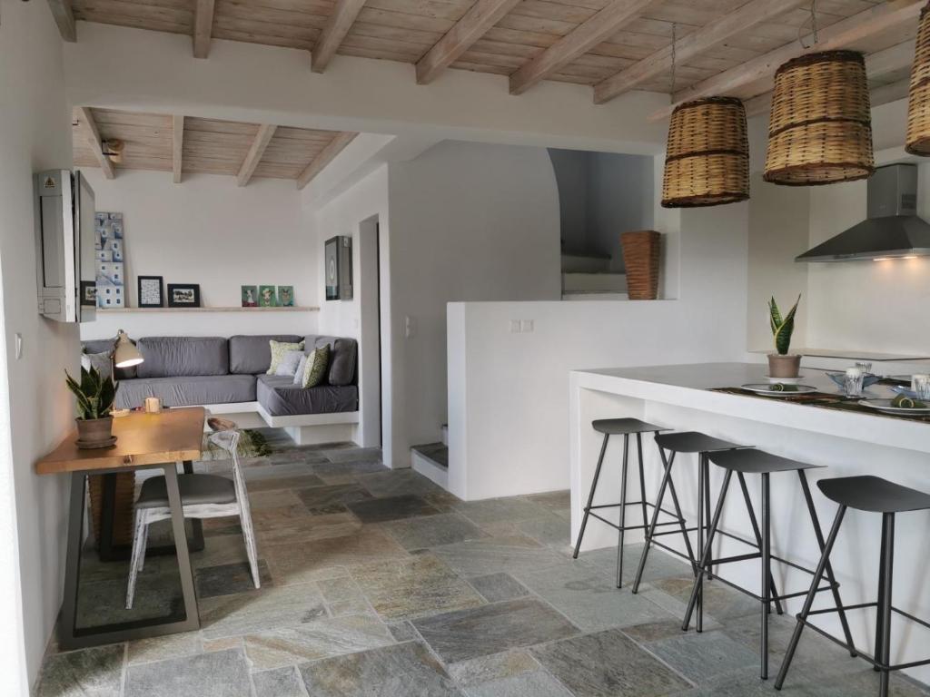 Posezení v ubytování Elysian Villas Ios