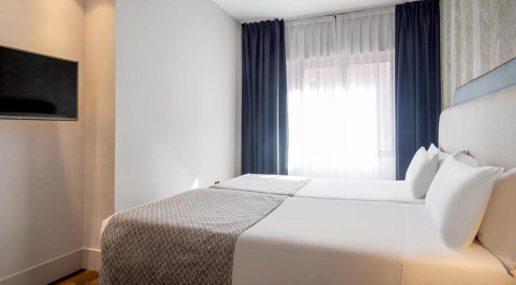 Ilunion Suites Madrid - Resim 31