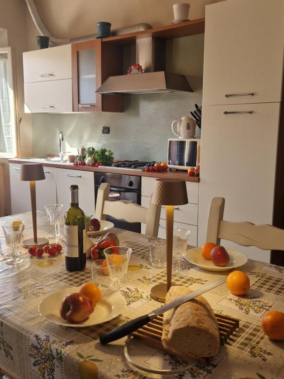 A kitchen or kitchenette at Il Casale