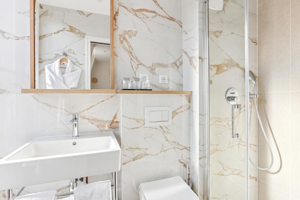 Hôtel Alexandrine Opera - Resim 7